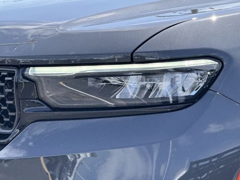 Used 2025 Jeep Grand Cherokee Summit AWD/4WD image 5