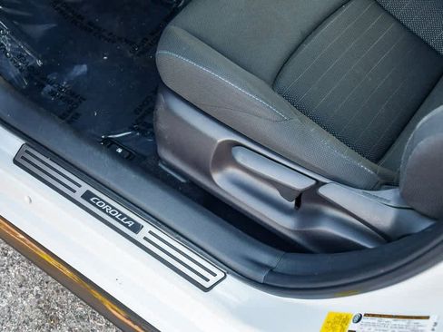 Used 2022 Toyota Corolla SE image 21