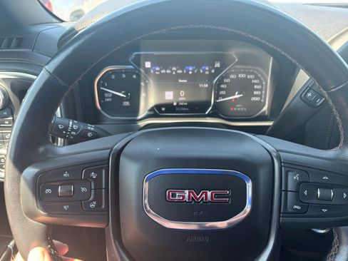 Used 2021 GMC Sierra 1500 AT4 w/ AT4 Premium Package image 14