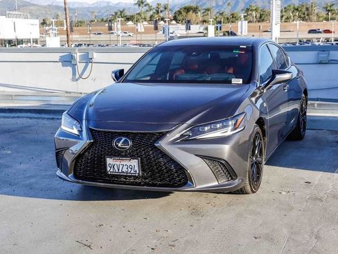 Used 2024 Lexus ES 300h F Sport w/ Accessory Package (Z2) image 4