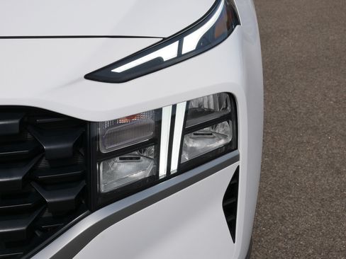 Certified 2023 Hyundai Santa Fe SEL AWD/4WD image 16