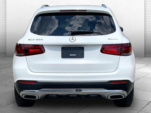 Used 2020 Mercedes-Benz GLC 300 4MATIC image 3