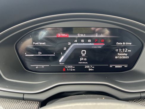 Used 2025 Audi SQ5 Premium Plus w/ Premium Plus Package image 20