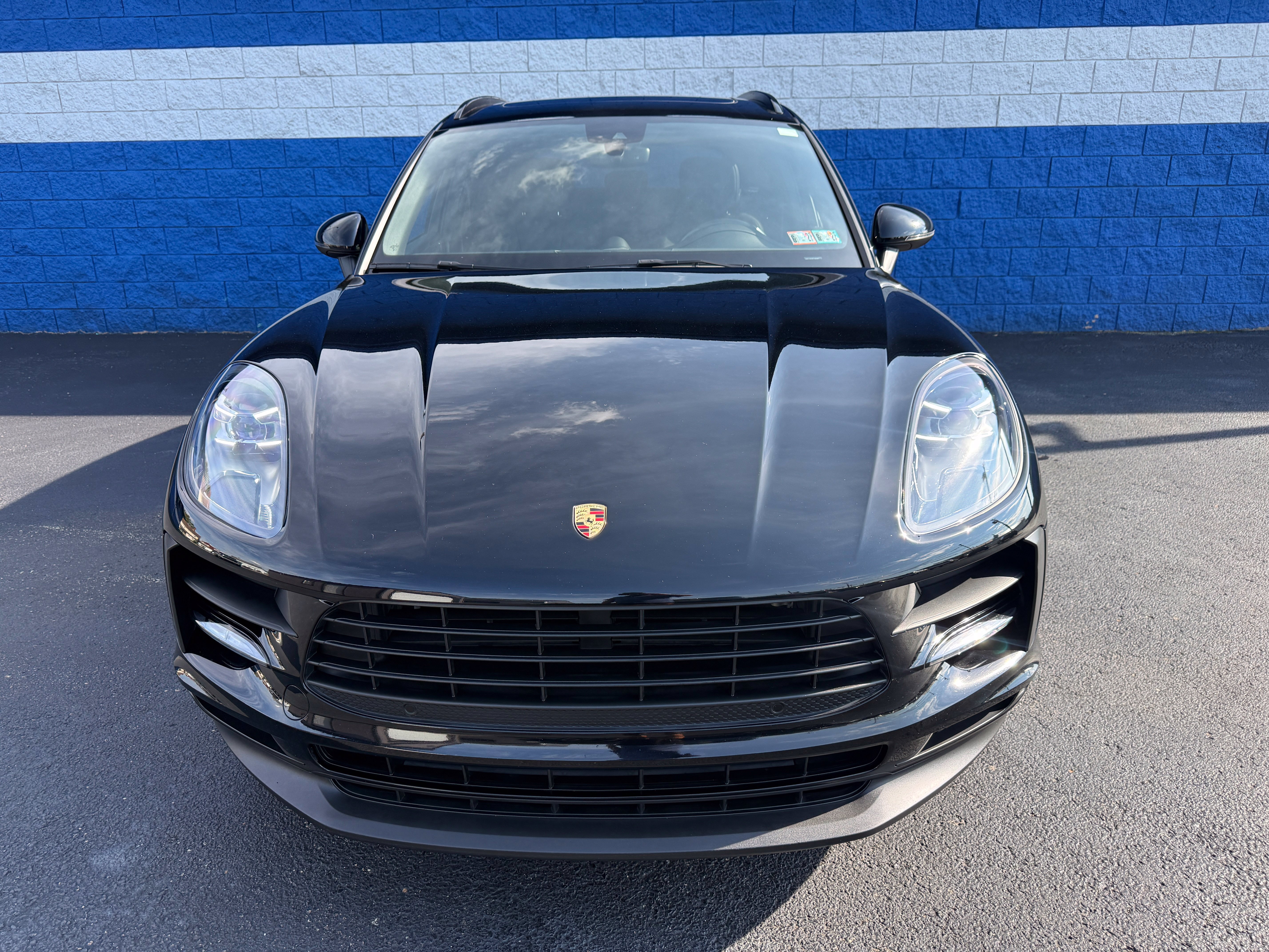 Used 2020 Porsche Macan AWD/4WD image 4