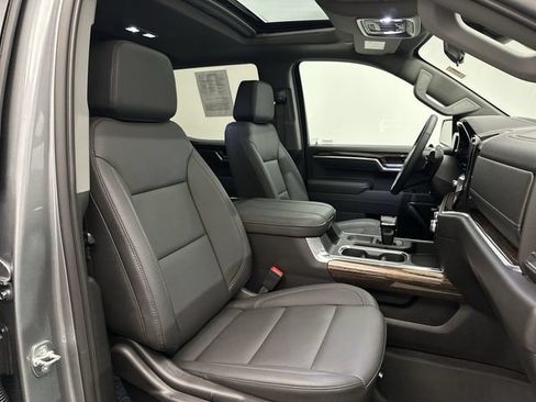 Used 2026 GMC Sierra 1500 Elevation w/ Elevation Premium Package AWD/4WD image 28
