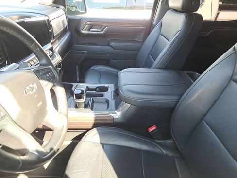 Used 2023 Chevrolet Silverado 1500 RST image 10