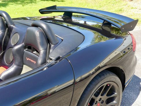 Used 2004 Dodge Viper SRT-10 image 51