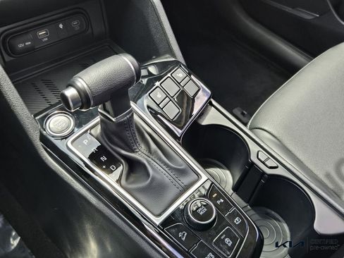 Certified 2023 Kia Sportage EX FWD image 25