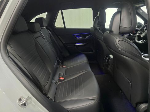 New 2026 Mercedes-Benz GLC 300 4MATIC image 23