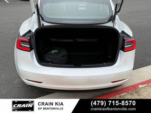 Used 2021 Tesla Model 3 Standard Range Plus image 29