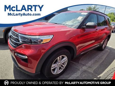 Used 2024 Ford Explorer XLT w/ Equipment Group 202A AWD/4WD image 1