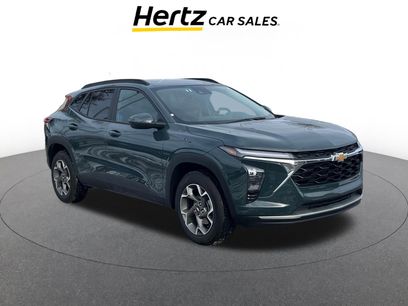 Used 2025 Chevrolet Trax LT w/ LT Convenience Package