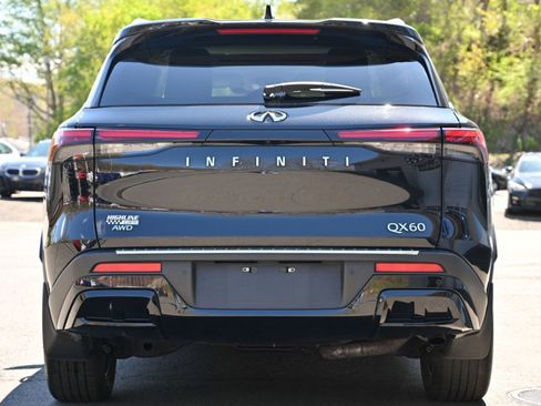 Used 2023 INFINITI QX60 Luxe AWD/4WD image 6