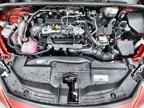 Used 2024 Toyota Prius Prime FWD image 11