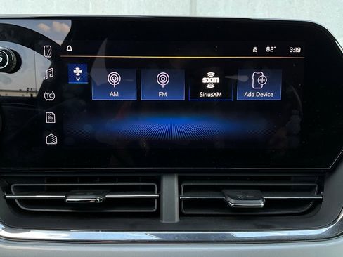 Used 2025 Chevrolet Trax LT image 29