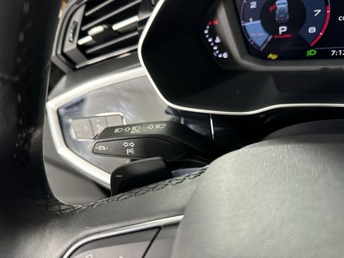 Used 2025 Audi Q3 2.0T Premium image 15