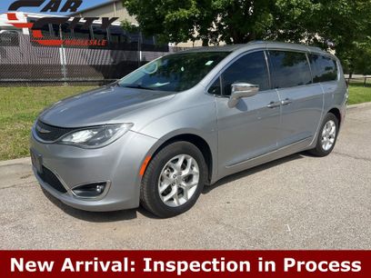 Used 2020 Chrysler Pacifica Limited
