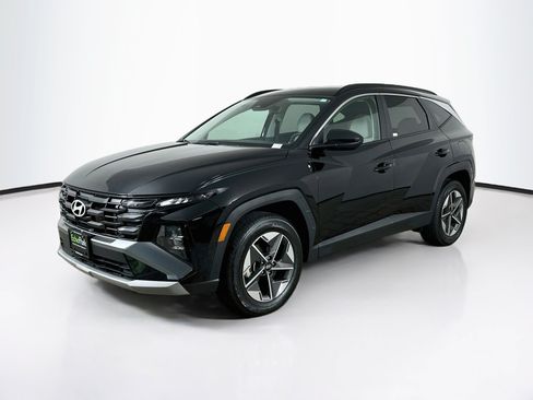 Used 2025 Hyundai Tucson SEL AWD/4WD image 3