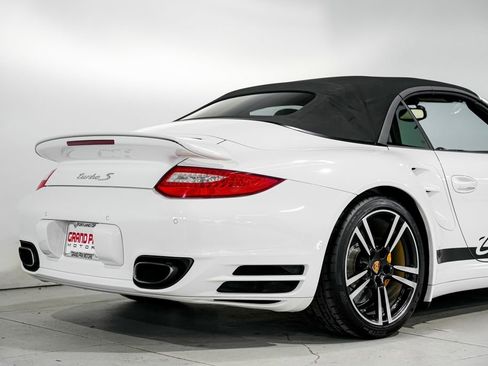 Used 2011 Porsche 911 Turbo S AWD/4WD image 41