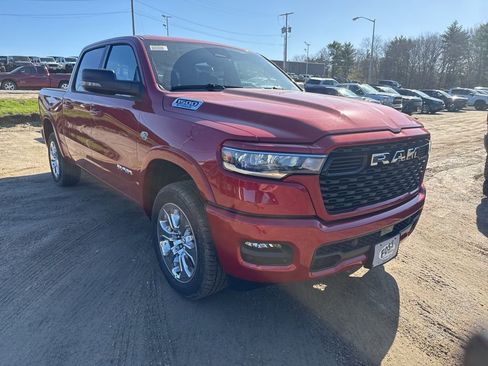 New 2026 RAM 1500 4x4 Crew Cab image 7
