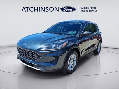 Certified 2022 Ford Escape SE w/ Cold Weather Package