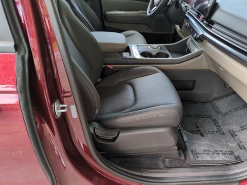New 2026 Kia Carnival LXS FWD image 45