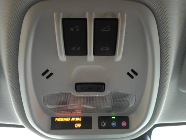 Used 2026 Chevrolet Trax LT w/ Sunroof Package FWD image 46