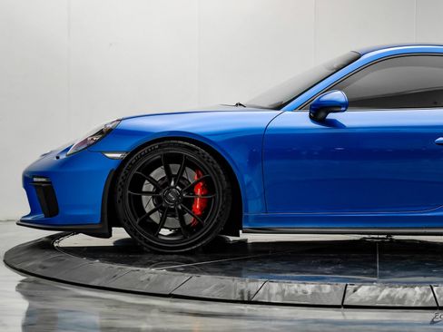 Used 2018 Porsche 911 GT3 RWD image 9
