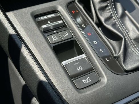 Certified 2024 Honda CR-V EX image 30