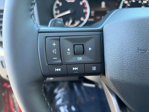 New 2026 Nissan Rogue SV AWD/4WD image 25