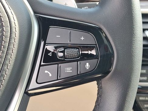 Certified 2023 BMW 530i xDrive w/ Premium Package image 24