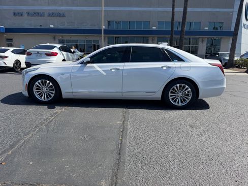 Used 2018 Cadillac CT6 Premium Luxury image 2