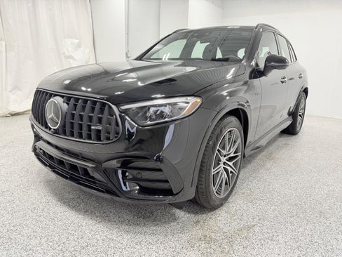 Used 2024 Mercedes-Benz GLC 43 AMG 4MATIC image 4