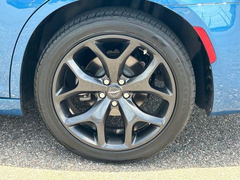 Used 2023 Chrysler 300 Touring L w/ Popular Equipment Group RWD image 52