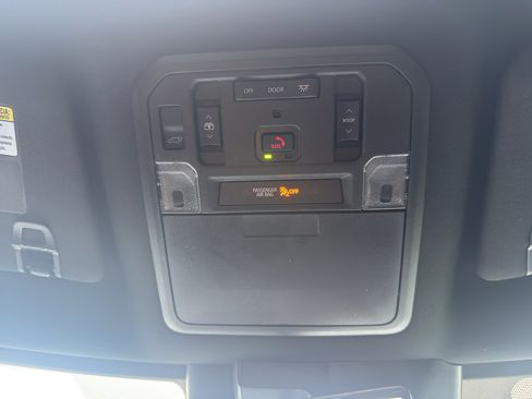 Used 2025 Toyota Sequoia TRD Pro AWD/4WD image 30
