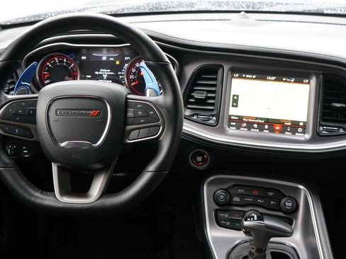 Used 2020 Dodge Challenger R/T Scat Pack RWD image 21