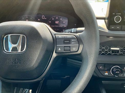 Used 2024 Honda Accord EX image 25