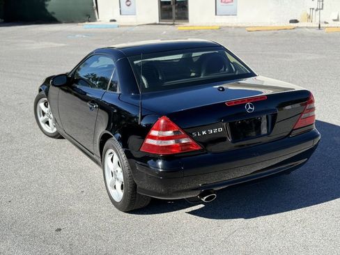 Used 2003 Mercedes-Benz SLK 320 image 4