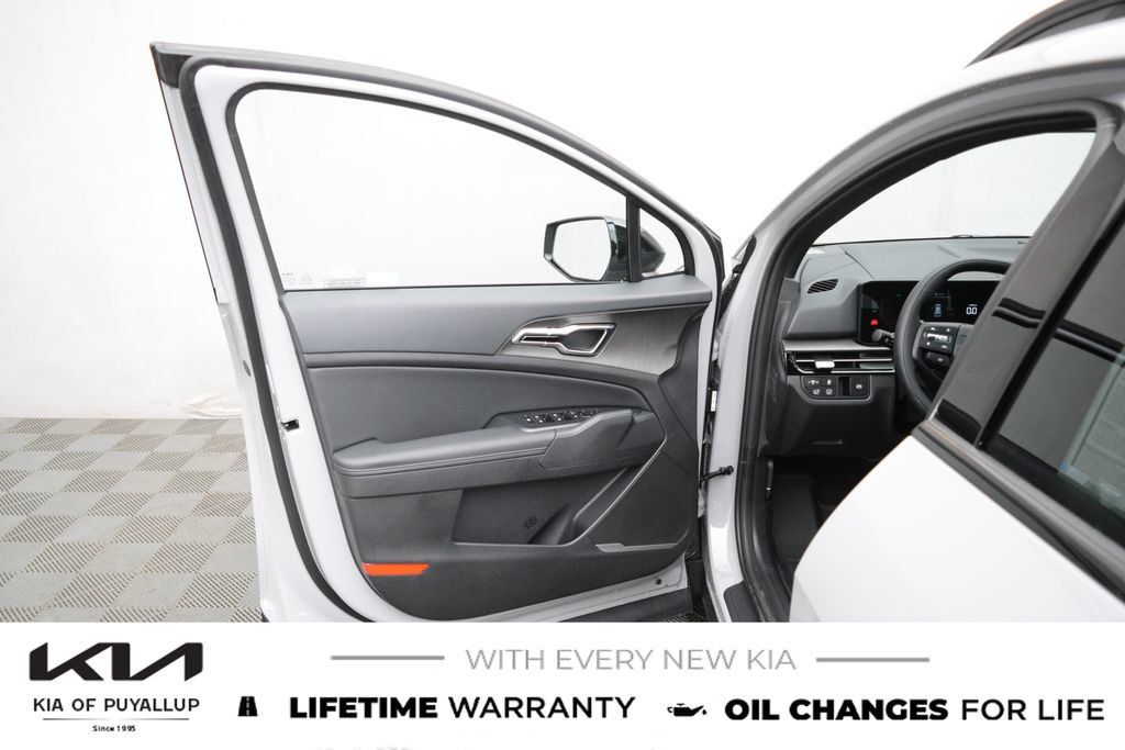 New 2026 Kia Sportage X-Line AWD/4WD image 9