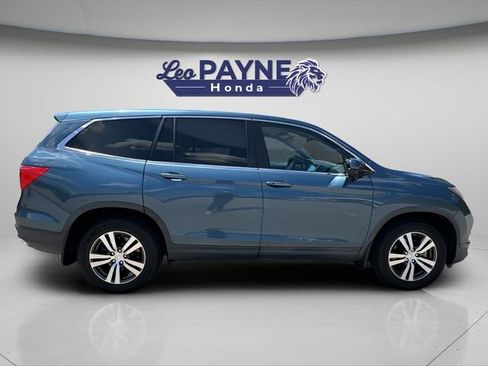Used 2017 Honda Pilot EX image 11