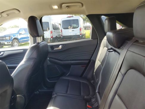 Used 2021 Ford Escape SEL image 29