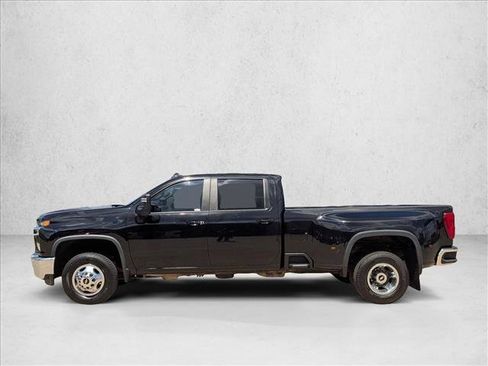 Used 2021 Chevrolet Silverado 3500 LT w/ Texas Edition image 8