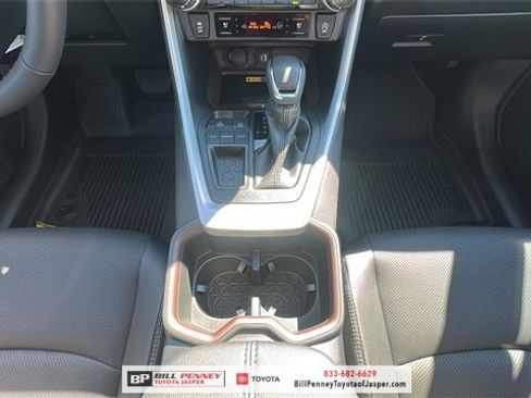 New 2025 Toyota RAV4 Limited image 9