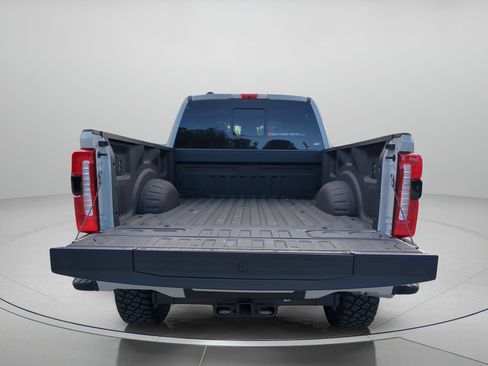 Used 2025 Ford F250 Lariat w/ Lariat Ultimate Package image 39