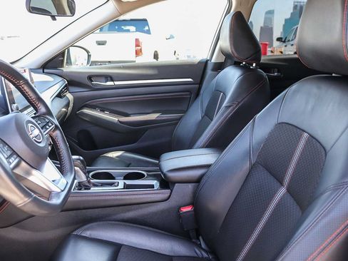 Used 2023 Nissan Altima 2.5 SR FWD image 18