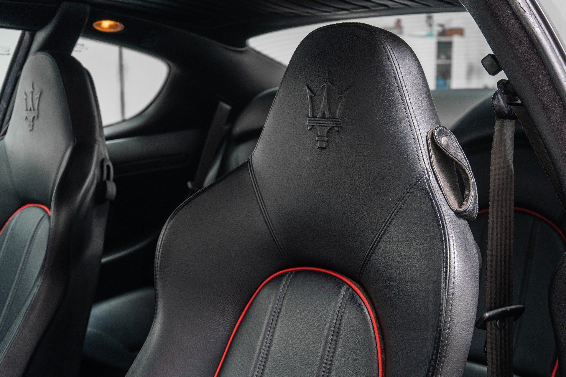 Used 2006 Maserati GranSport Coupe RWD image 28