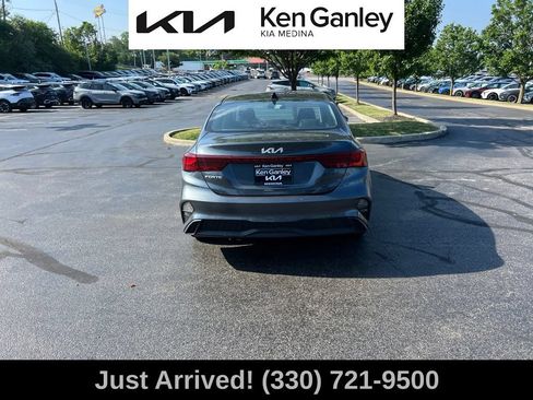 Certified 2023 Kia Forte LXS w/ LXS Technology Package FWD image 6