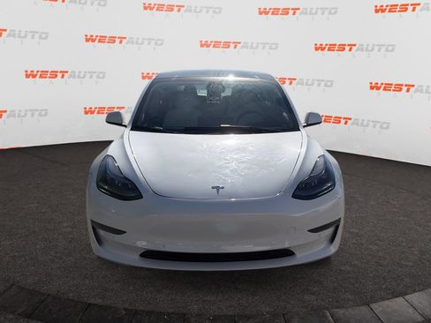 Used 2022 Tesla Model 3 Long Range AWD/4WD image 8