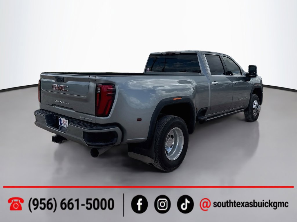 Used 2025 GMC Sierra 3500 Denali w/ Denali Reserve Package AWD/4WD image 8