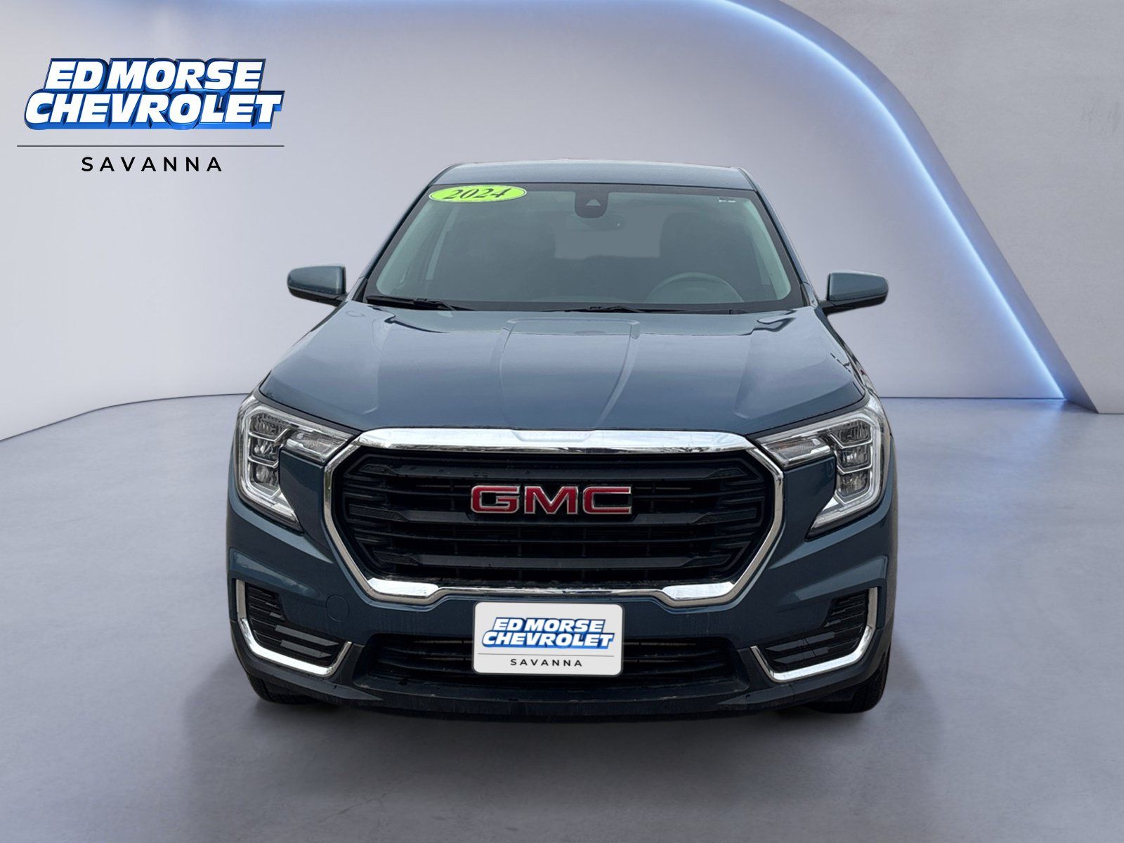 Used 2024 GMC Terrain SLE AWD/4WD image 8